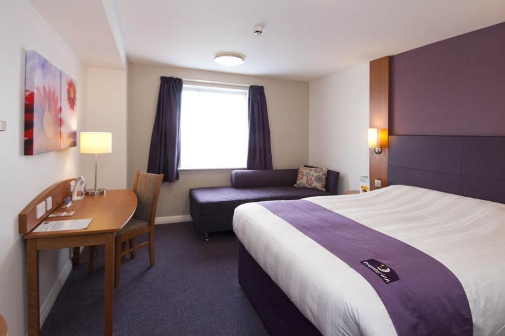 Premier Inn Newcastle City Centre Millennium Bridge Dış mekan fotoğraf
