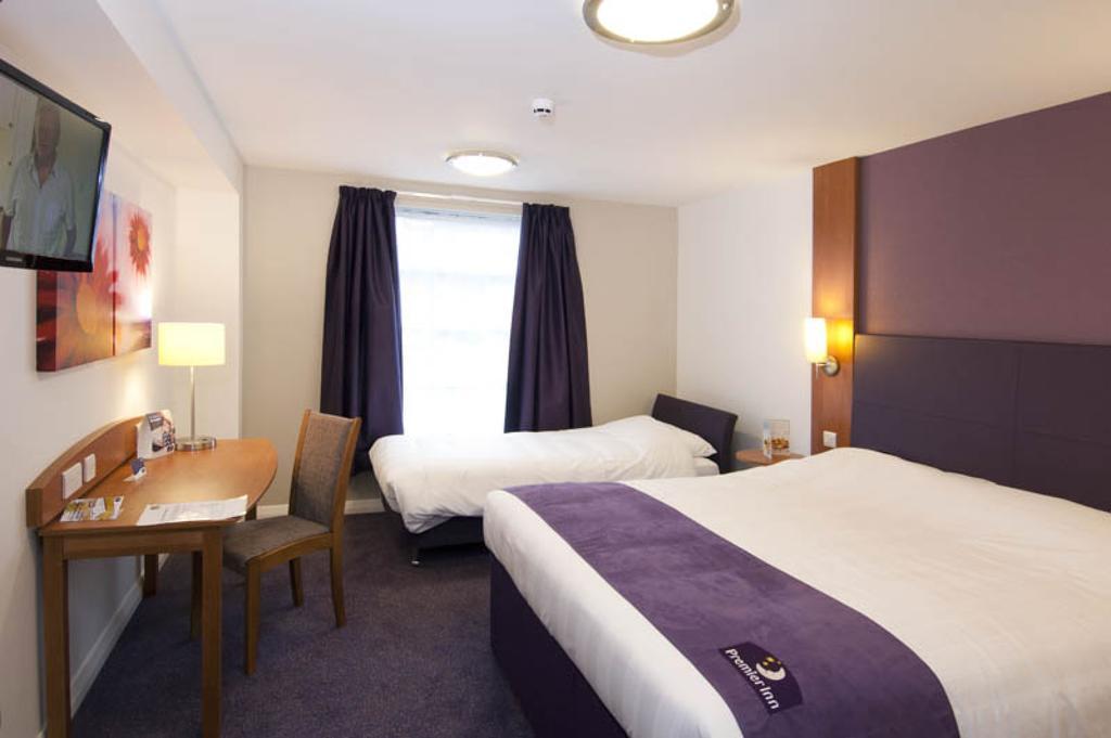 Premier Inn Newcastle City Centre Millennium Bridge Oda fotoğraf